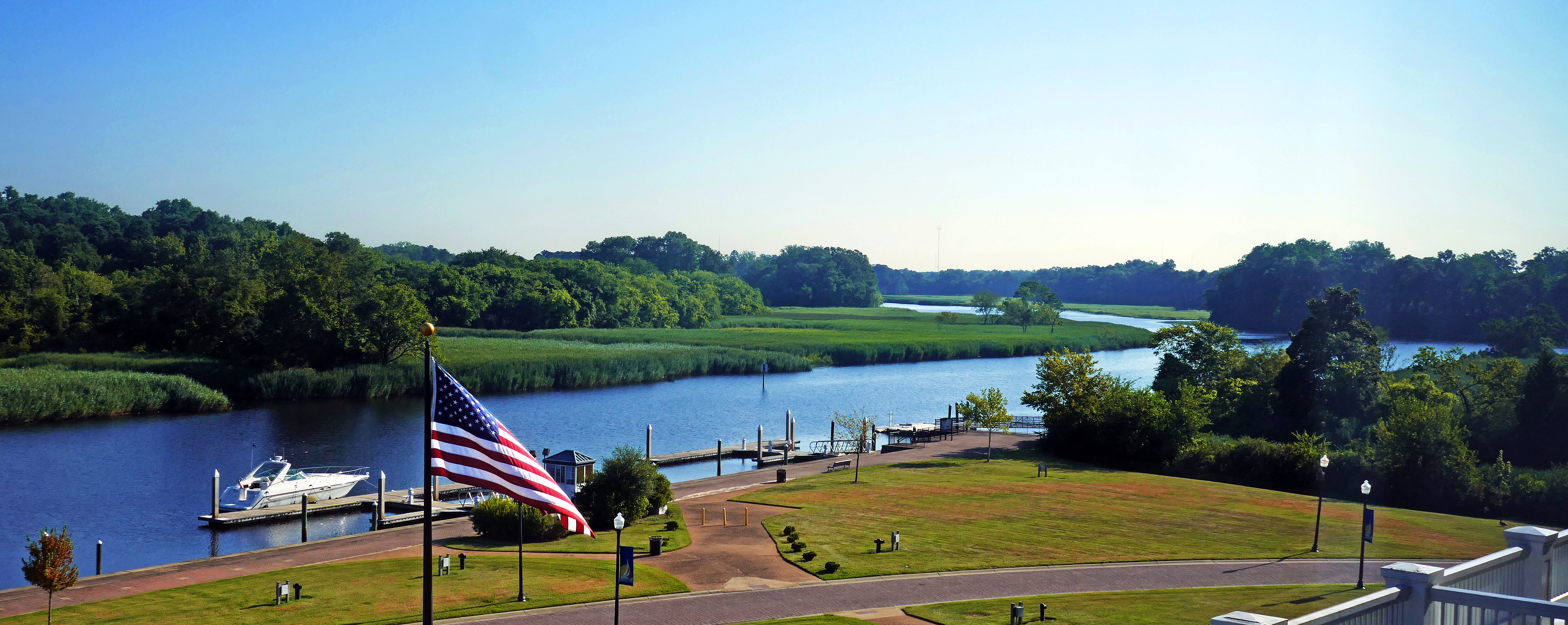 Suffolk waterfront and nature